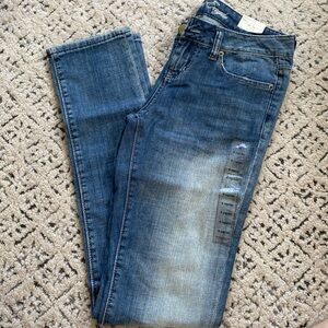 NWT American Eagle skinny jeans